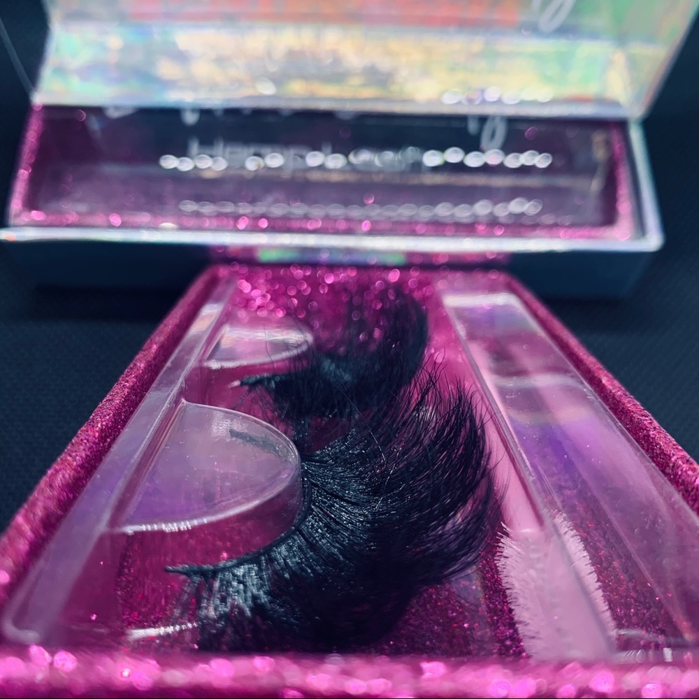 Bomb Bae - Hemp Lashes